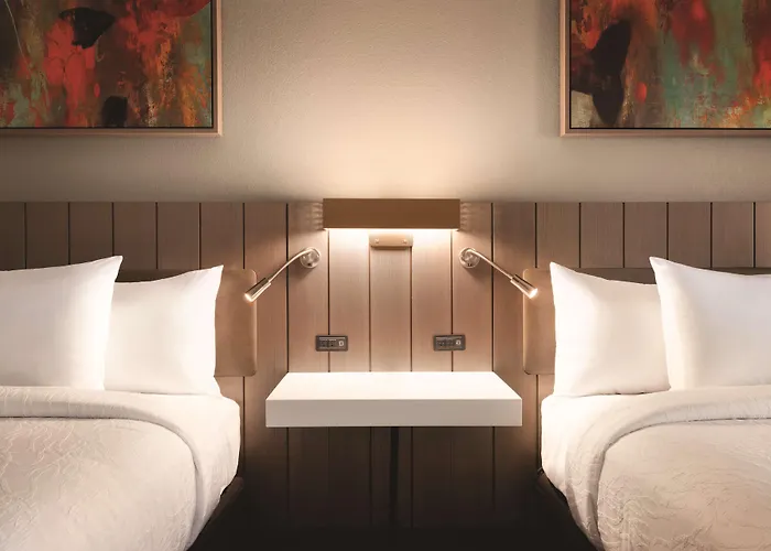 Hilton Garden Phoenix-tempe Research Park, Az 3*